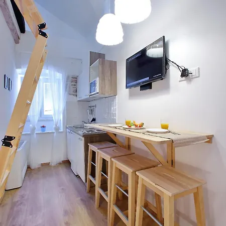 Guverna New Apartmán Zadar