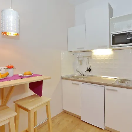 Apartman Guverna New Zadar