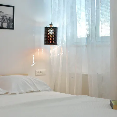 Apartman Guverna New Zadar