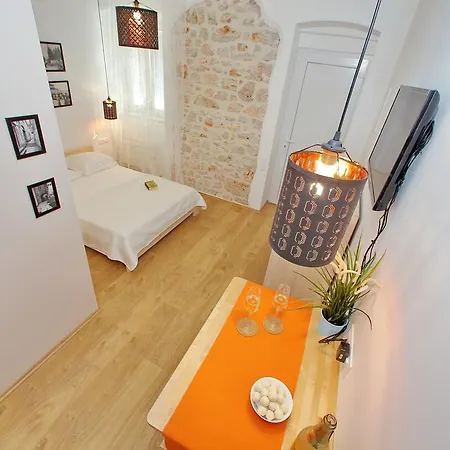 Guverna New Apartman *