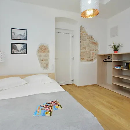 Apartment Guverna New *