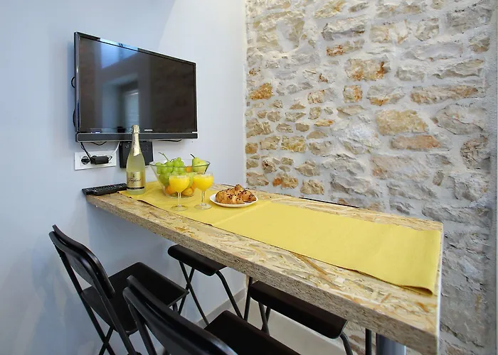 Guverna New Ζαντάρ