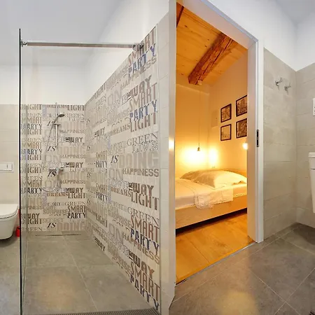 Apartment Guverna New