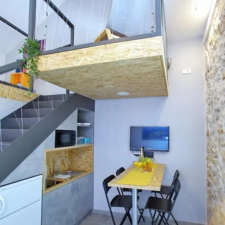 Guverna New City Daire *