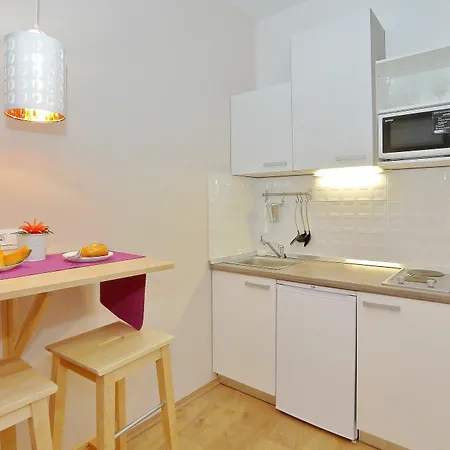 Apartment Guverna New Zadar