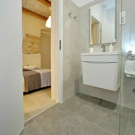 Guverna New City * Zadar