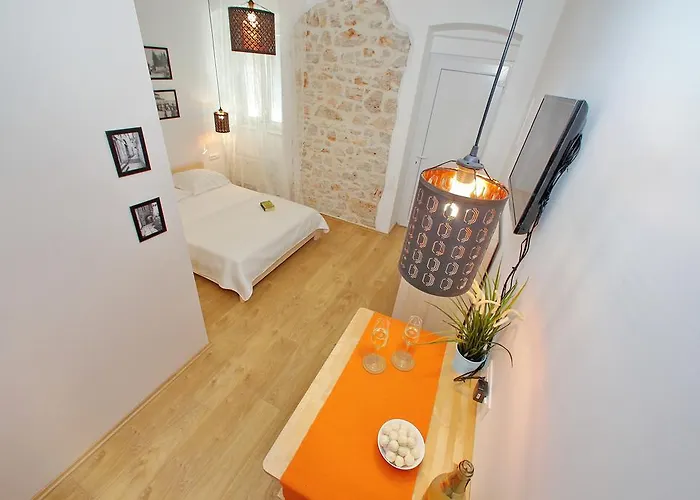 Guverna New Apartamento *